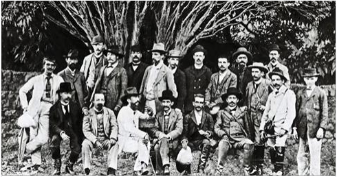 Os 21 cientistas da misso Cruls, em foto tirada durante a expedio.